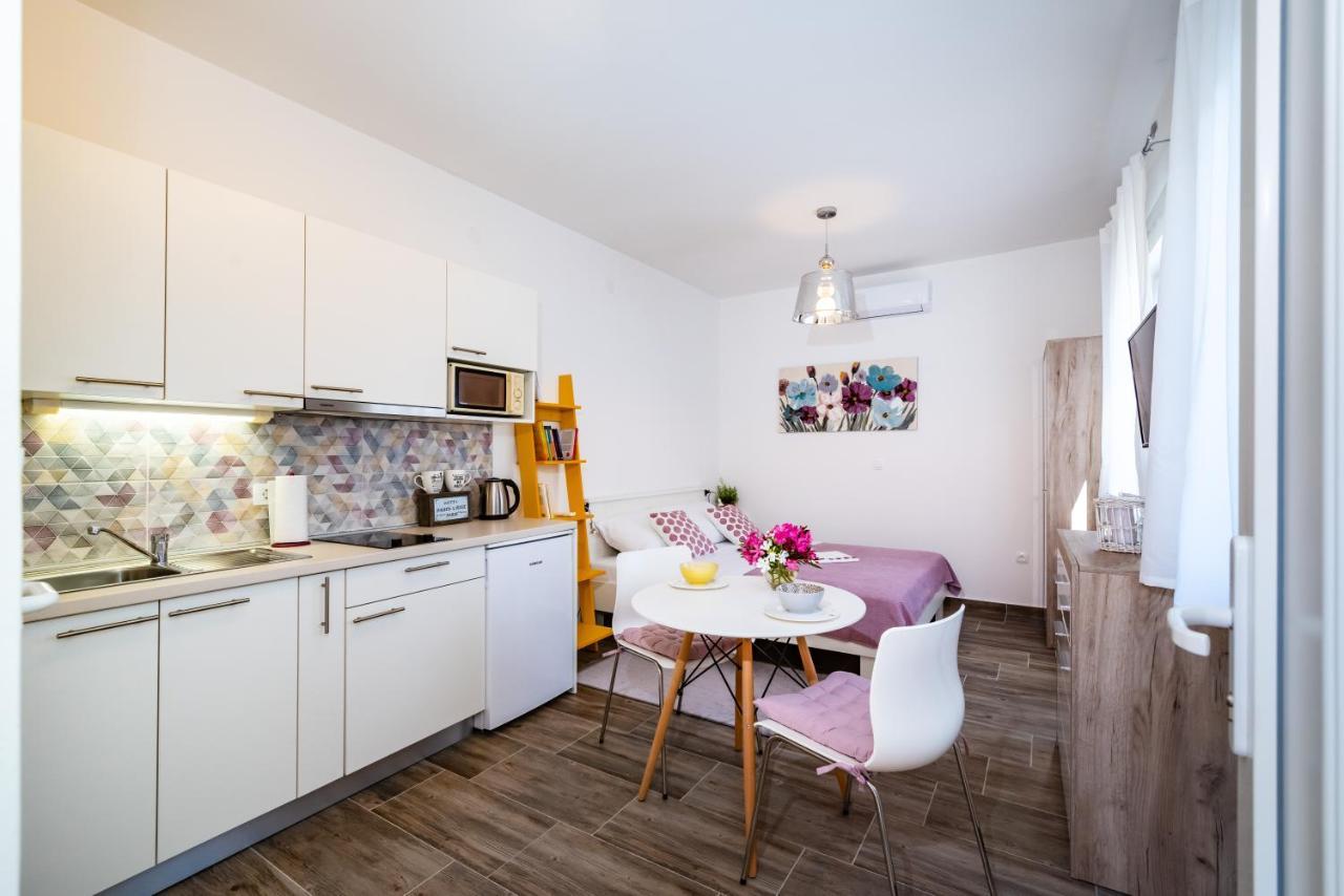 Studio apartment Gina Zara Esterno foto